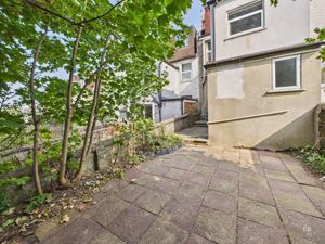 Photo 27- click for photo gallery